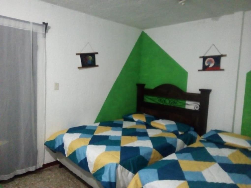 Casa Familiar Hotel Antigua Екстериор снимка