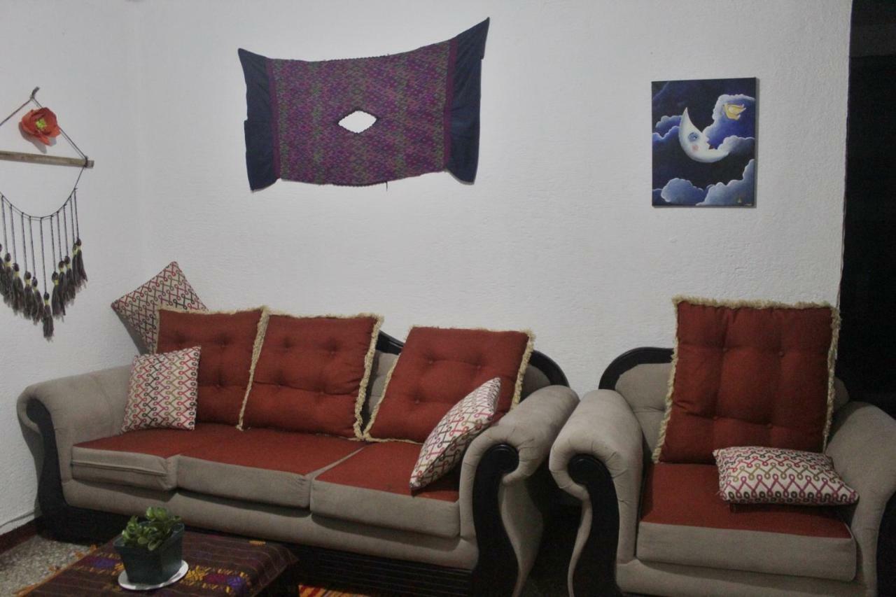 Casa Familiar Hotel Antigua Екстериор снимка
