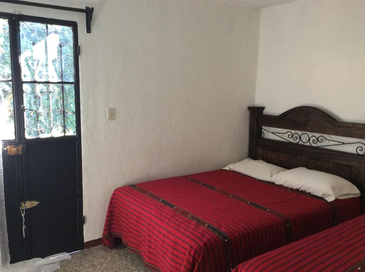 Casa Familiar Hotel Antigua Екстериор снимка